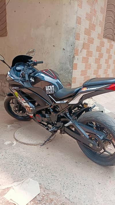 Kawasaki ninja NJ1