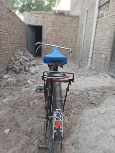 Sohrab Old cycle But Original Parts And 10%8 Condition