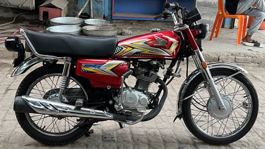 Honda 125 Urgent for sale
