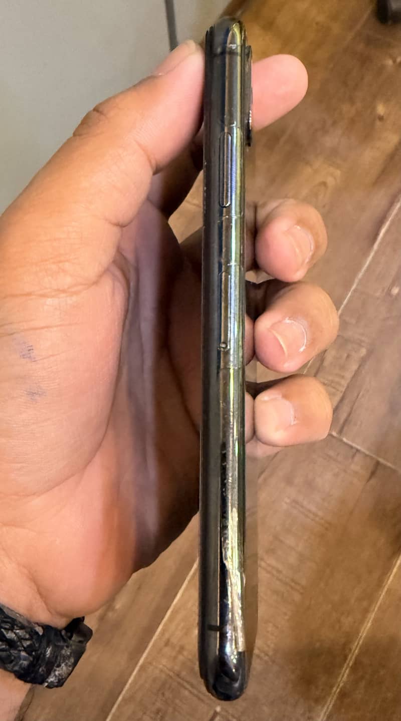 Apple iPhone X 1