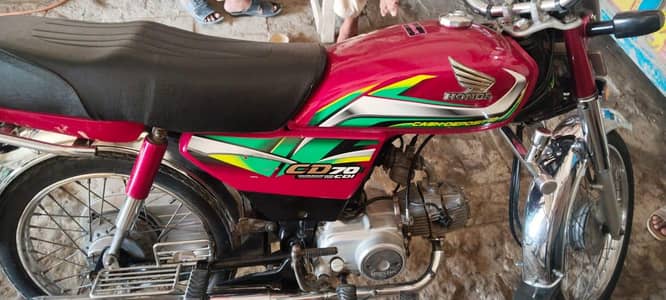 Honda CD 70 model 2022 in lush condition