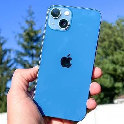 Apple iPhone 13