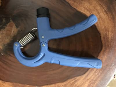 Hand gripper