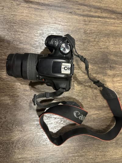 Canon EOS 1300D