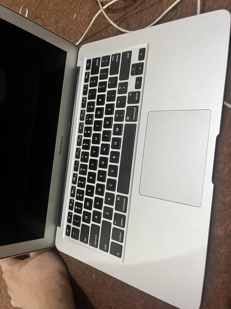 MacBook 2017 3