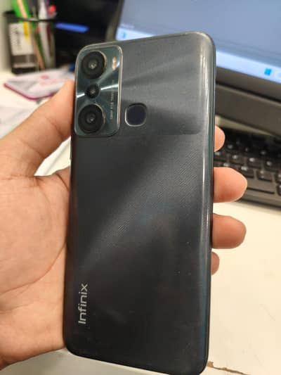 Infinix Hot 20i