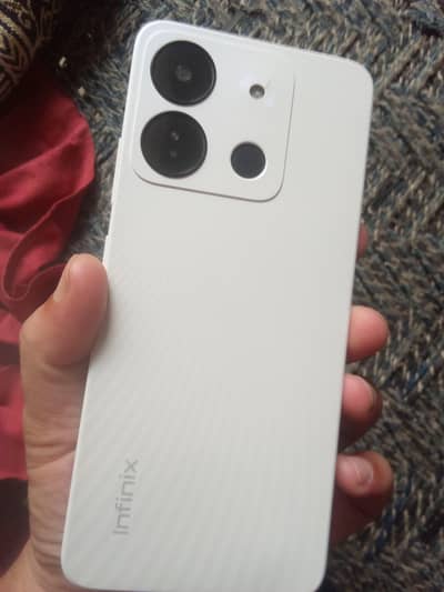 Infinix Smart 7 2+2 64 gb only phone