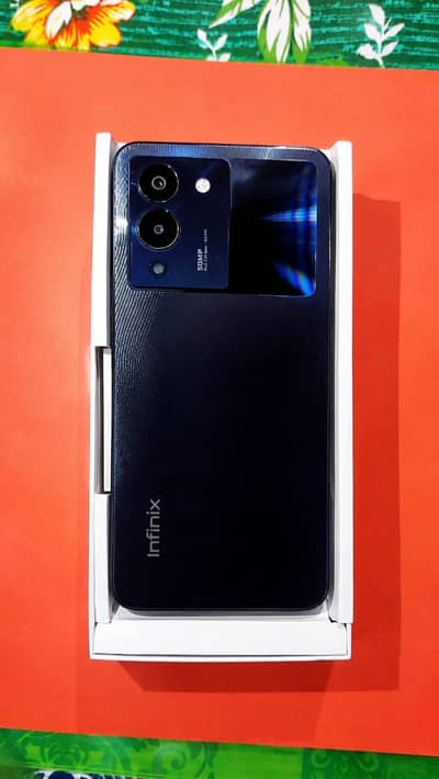 Infinix Note 12 G96- 8GB RAM / 128GB - AMOLED Display - 10/10