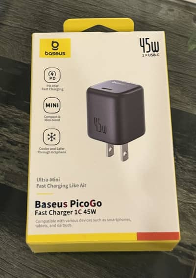 Baseus PicoGo Fast Charger 1C 45W