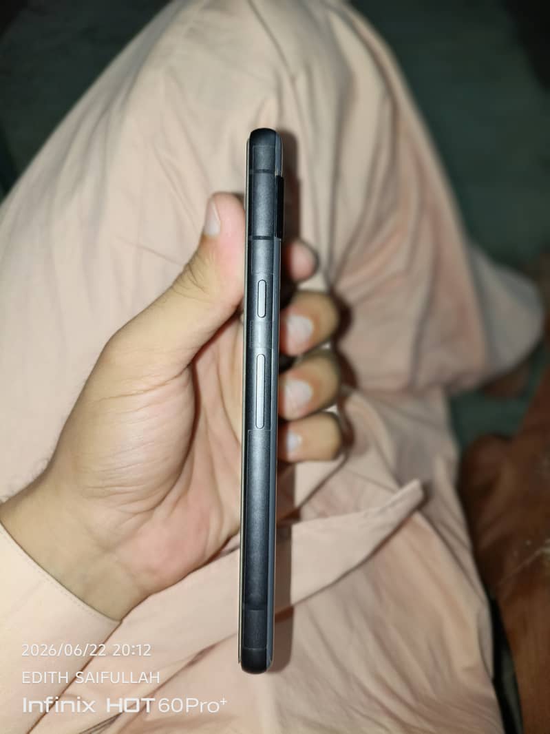 Scratchless hai 1