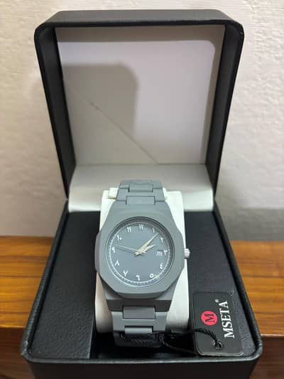 Aura Watch Original