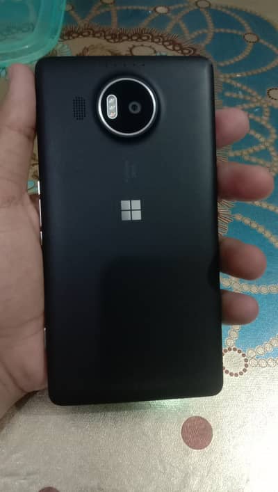 Microsoft 950 XL