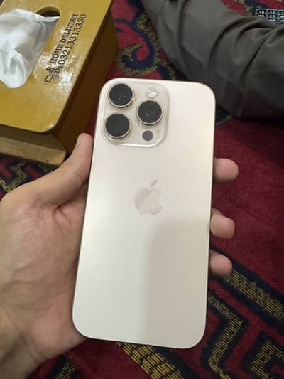 Apple iPhone 16 Pro