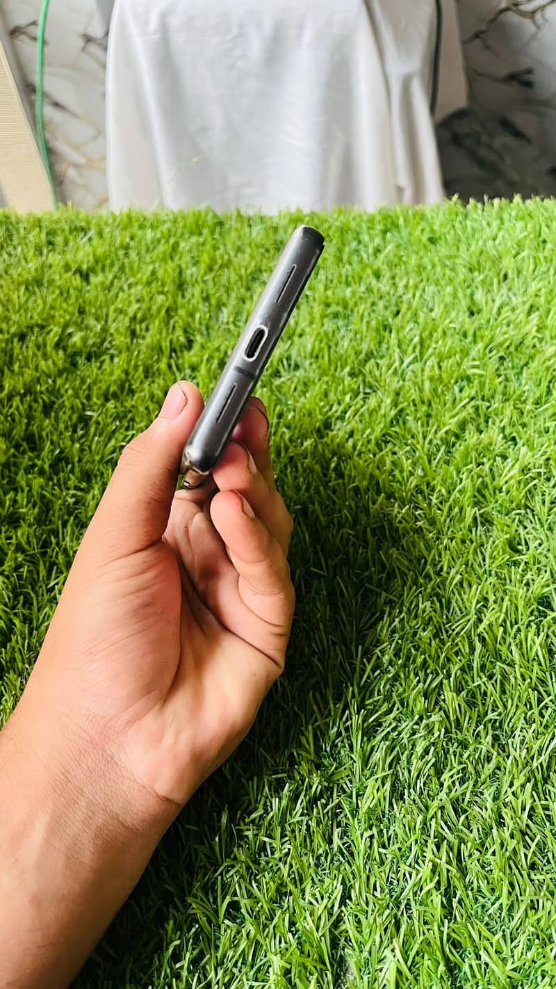 Google Pixel 7 Official PTA 8/128Gb 4