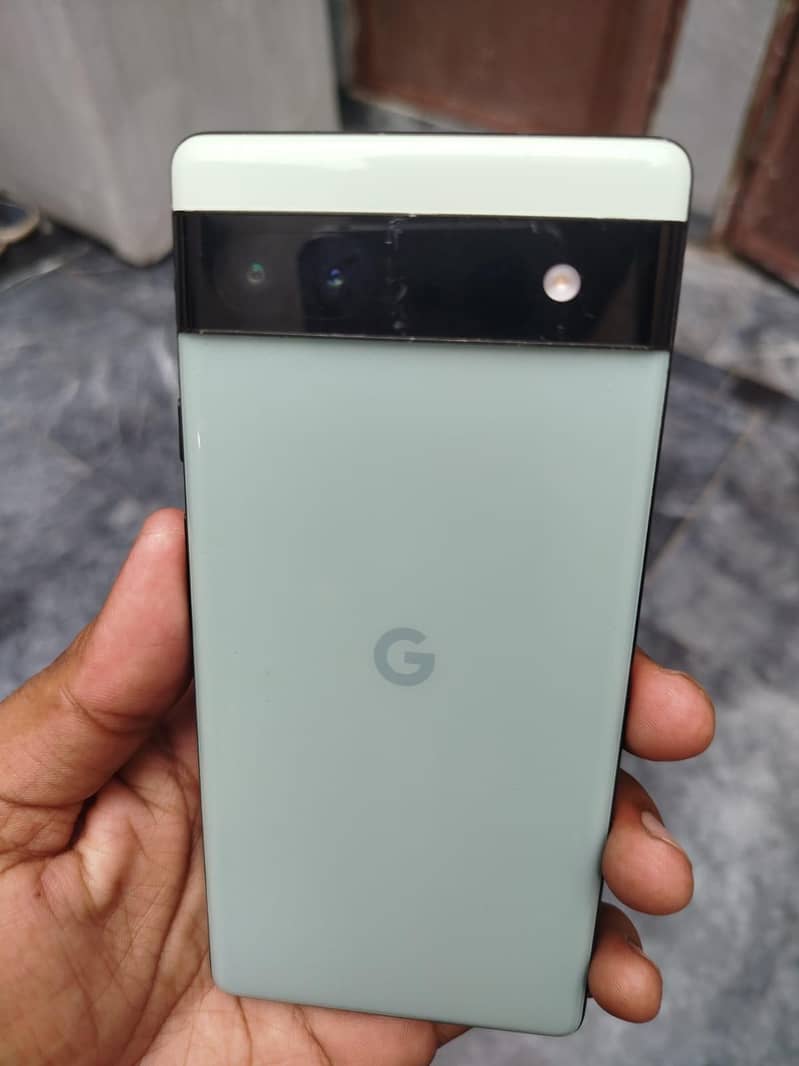 Google Pixel 6a 5
