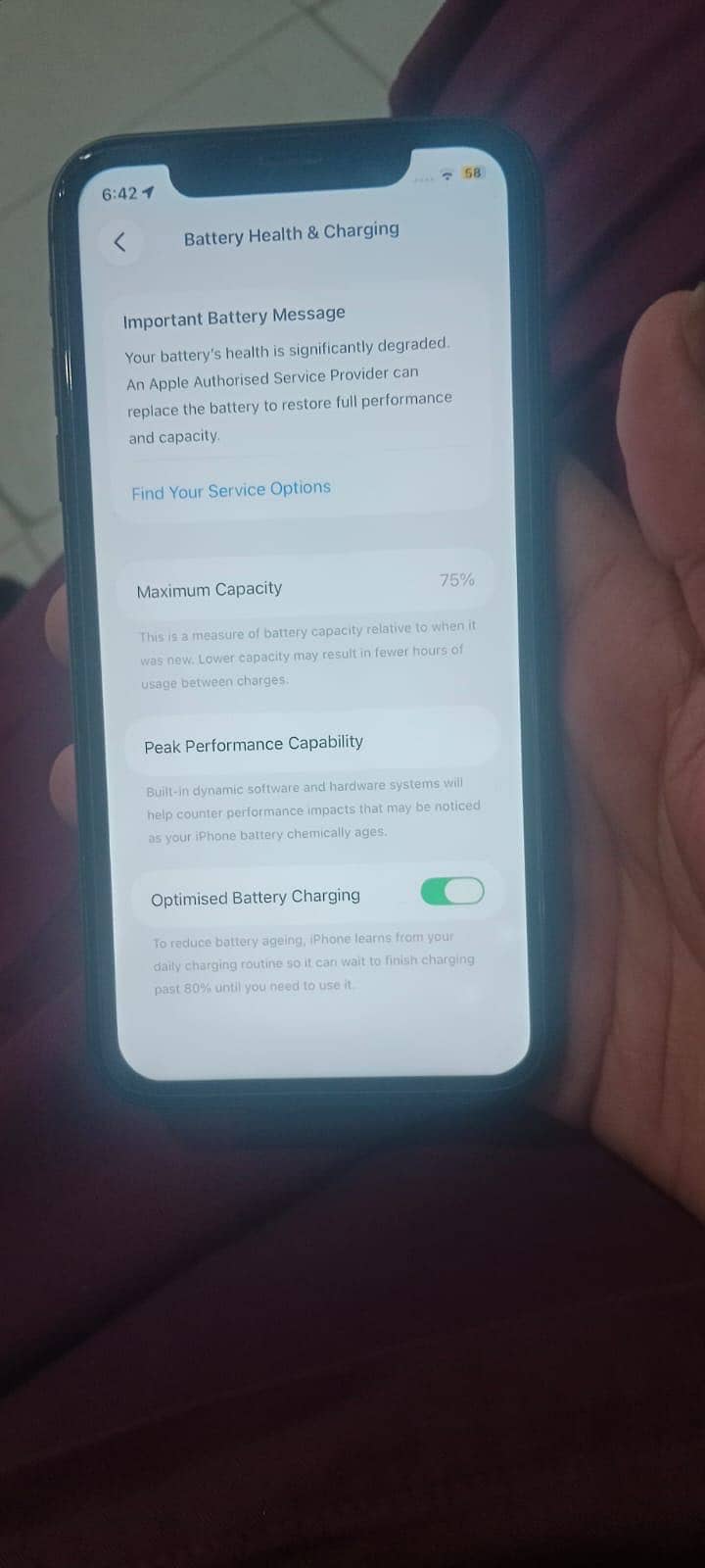 Apple iPhone 11 4