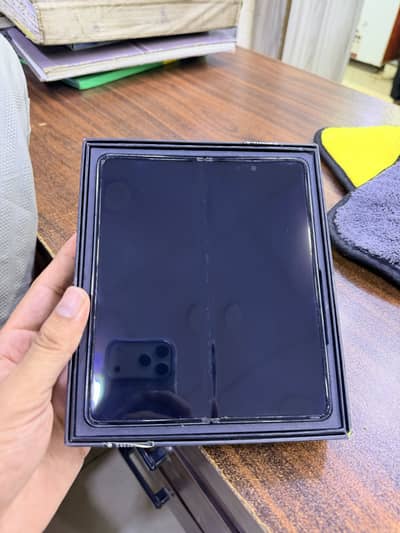 Samsung Mobile Z Flip 4