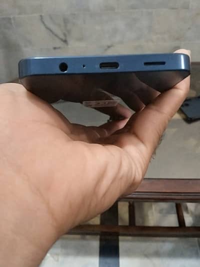 Samsung Mobile A06 4 GB 64 STORAGE