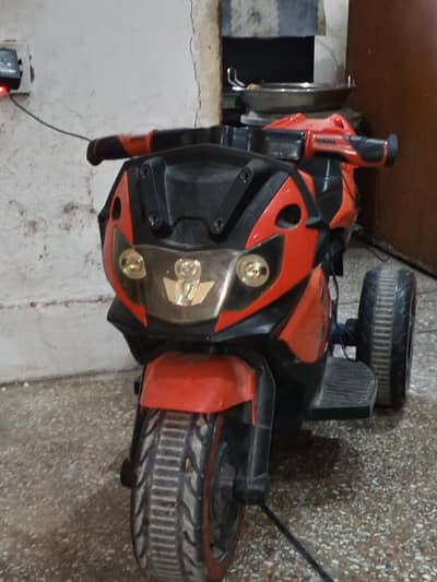 boys motor bike available argent sale