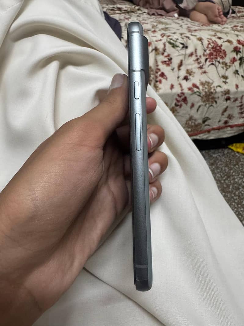 Google Pixel 8 1