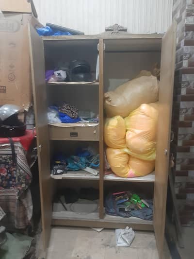 wood wardrobe used condition 10/9