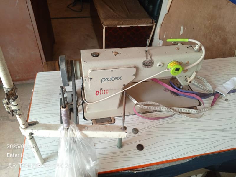3 star Tailor 1 machine ki price ha 2