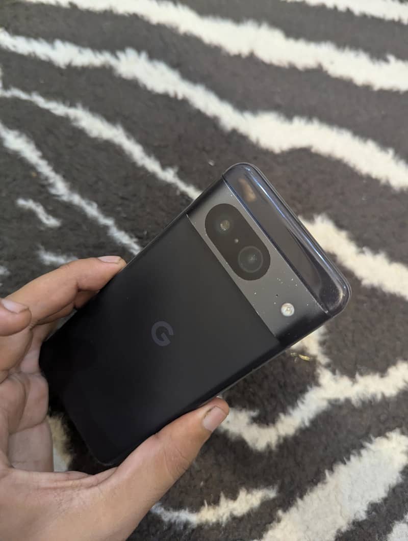 Google Pixel 8 3