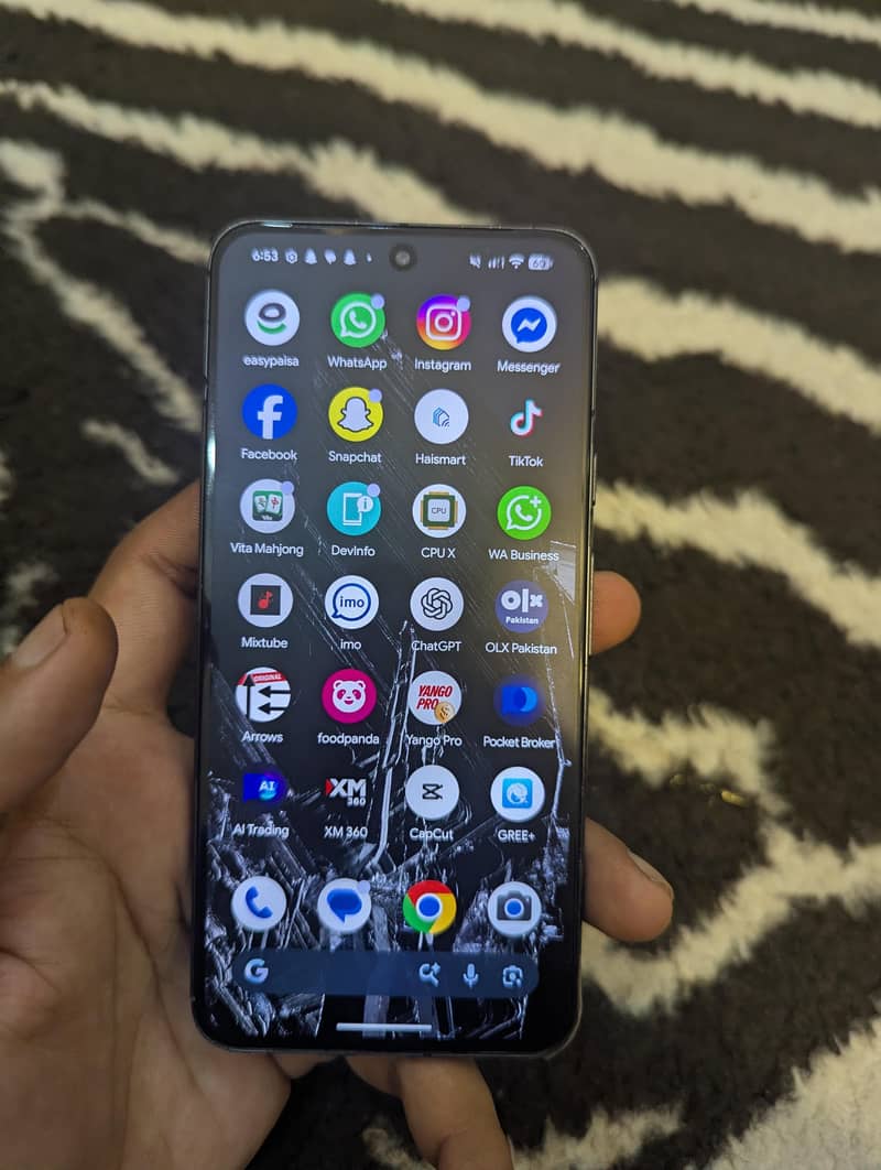Google Pixel 8 6