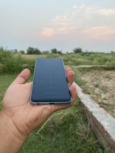 Infinix Hot 30i