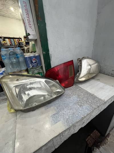 Premio 2006 model lights