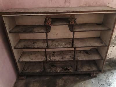 SHOW CASE FOR SALE