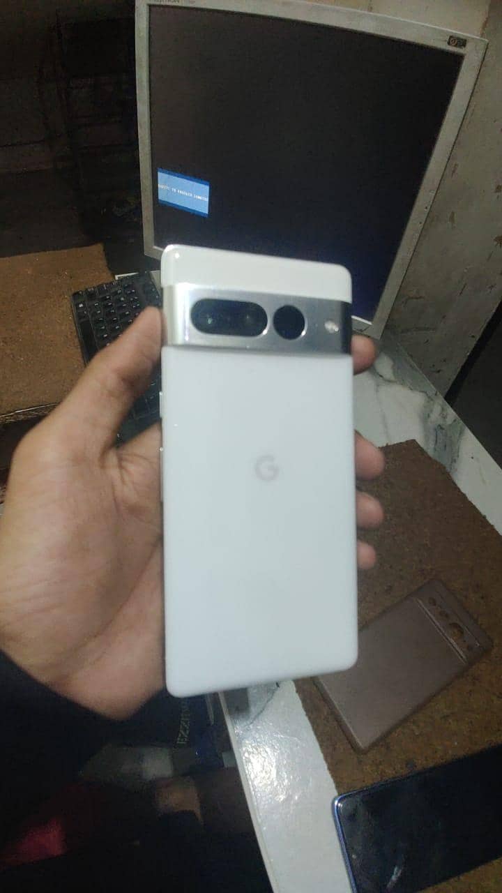 Google Pixel 7 Pro 4
