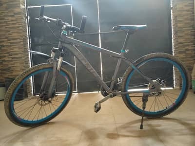 Cycle [Sports Bike]
