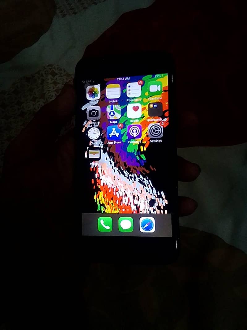 Apple iPhone 8 1