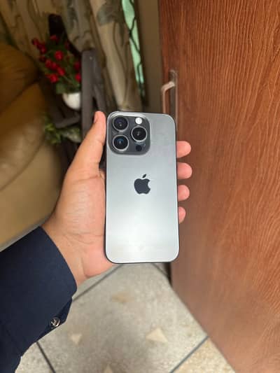 Apple iPhone 15 Pro