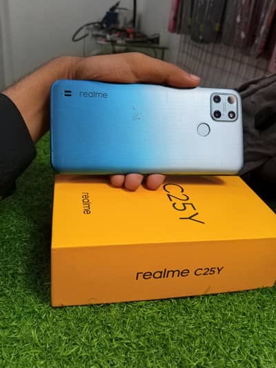 Realme C25Y