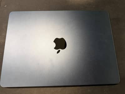 MacBook M2 Air 13.6 inch 16gb Ram 256gb Storage