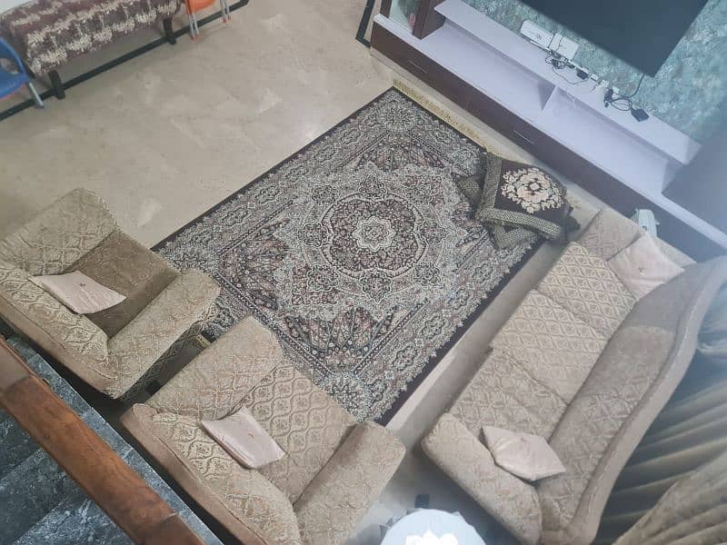 Sofa Set [5 seater] 1