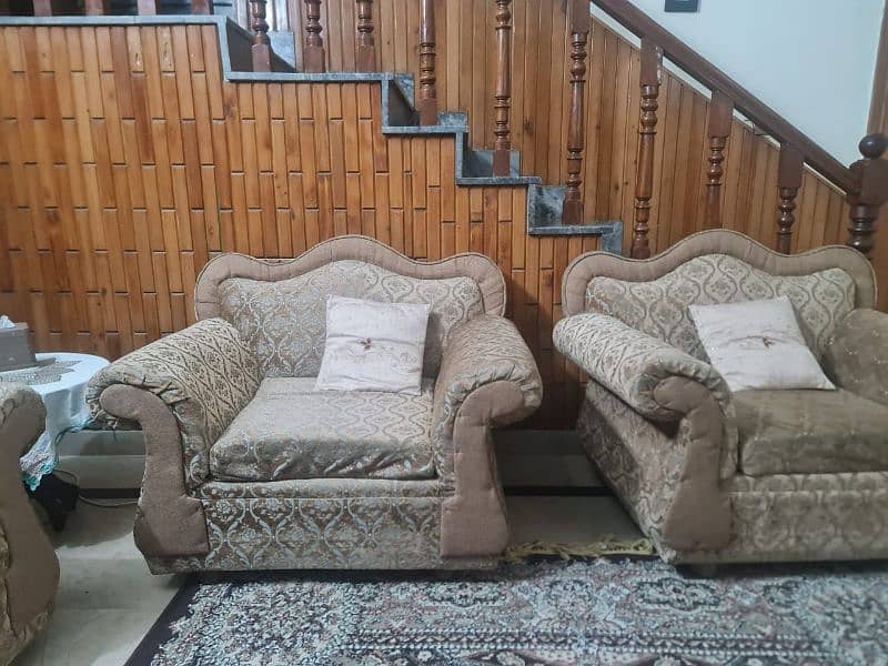 Sofa Set [5 seater] 2