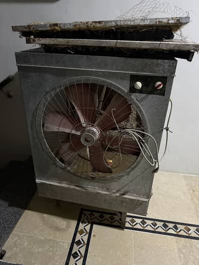 Metal body room cooler in working condition