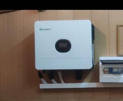 Growatt 6 kw off grid solar inverter.