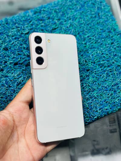 Samsung Mobile S22