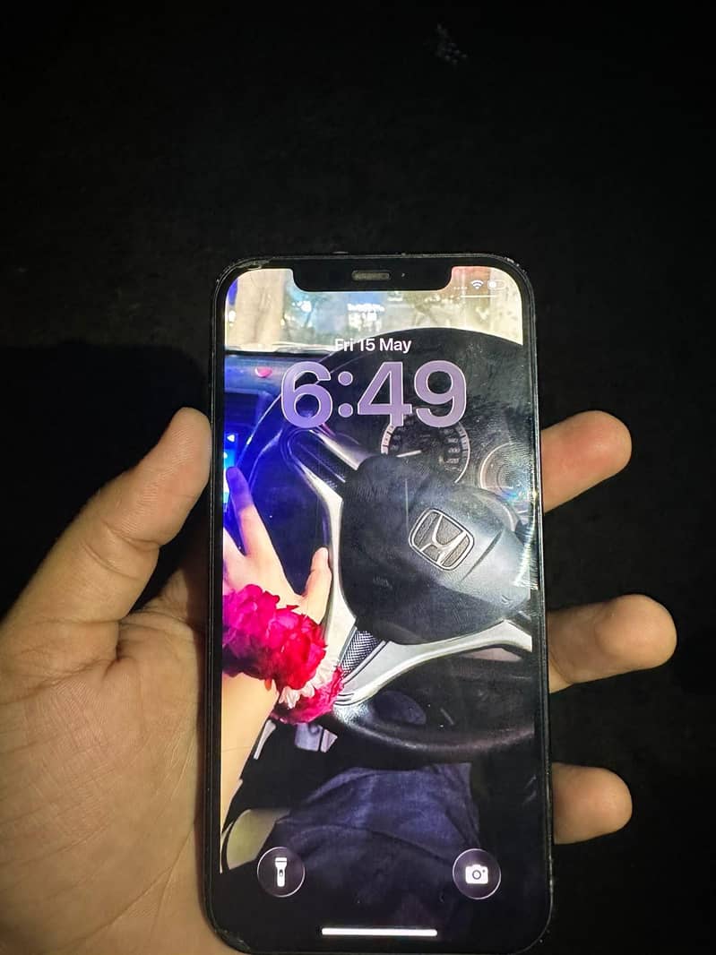 Apple iPhone 12 2