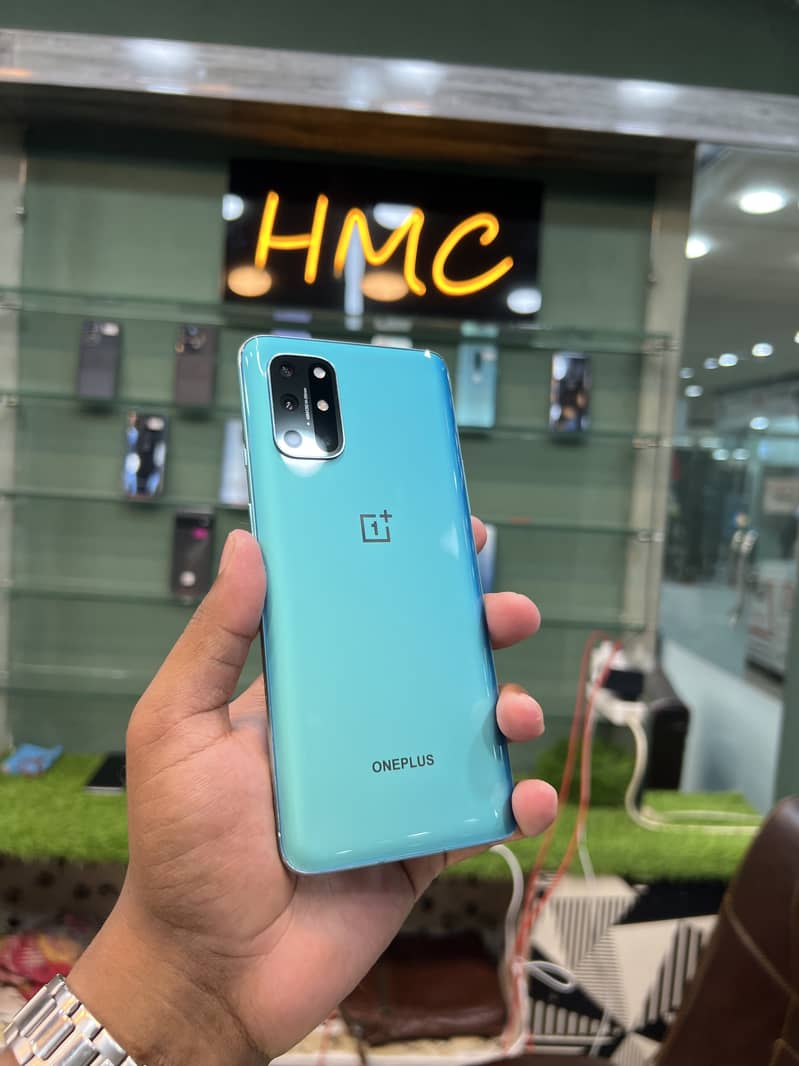 One Plus 8T 1