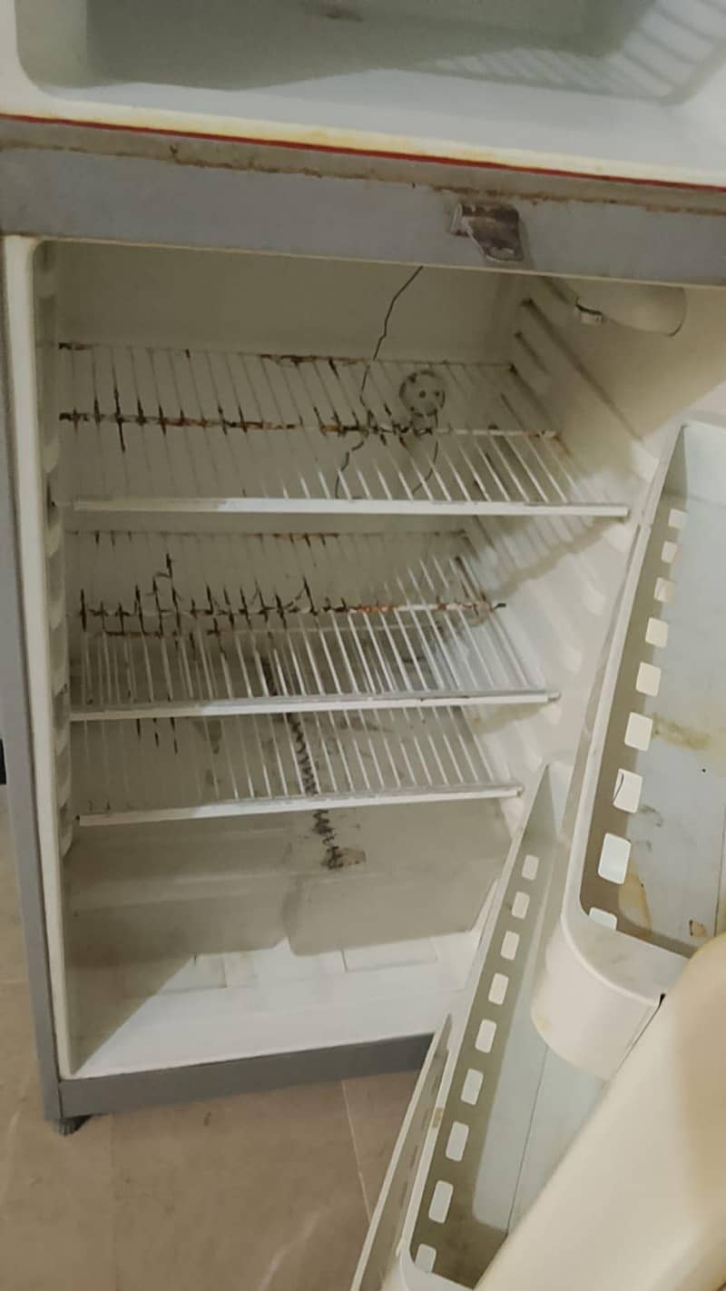 refrigerator 2