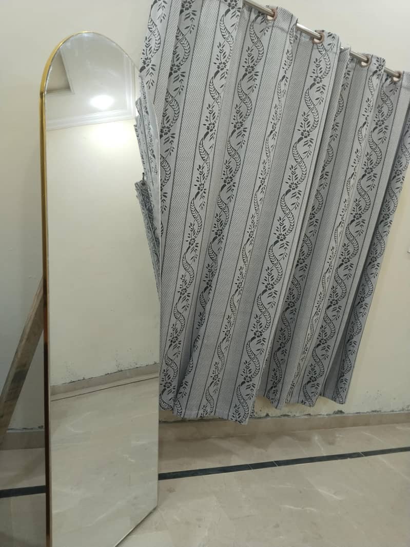 standing mirror 1