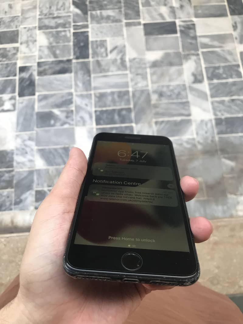 iPhone 7plus pta prof 4