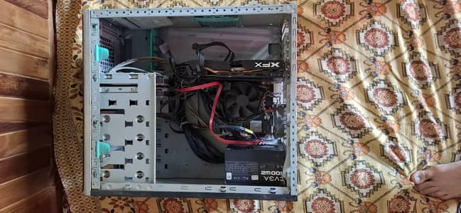 gamming pc xfx  rx 580 8gb