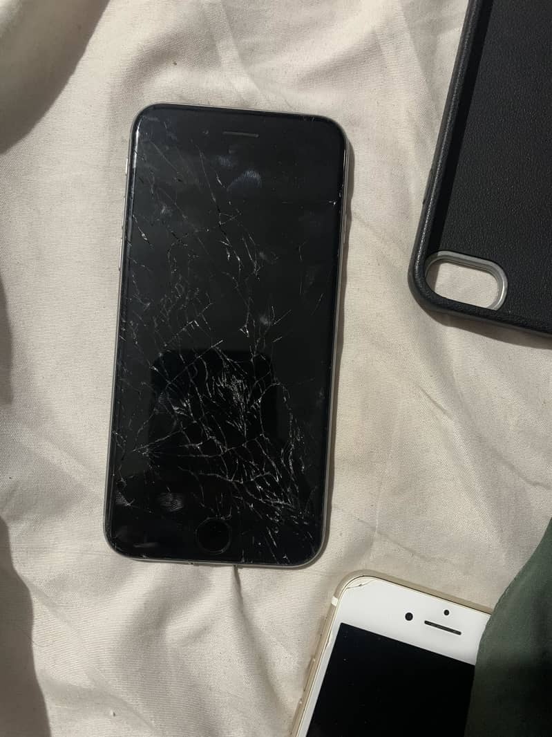 Apple iPhone 6S 0