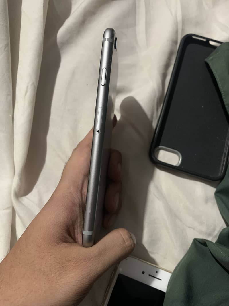 Apple iPhone 6S 3